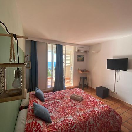 Studio Paisible Avec Piscine, Pas Loin De La Plage La Trinité Dış mekan fotoğraf