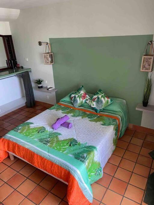 Studio Paisible Avec Piscine, Pas Loin De La Plage La Trinité Dış mekan fotoğraf