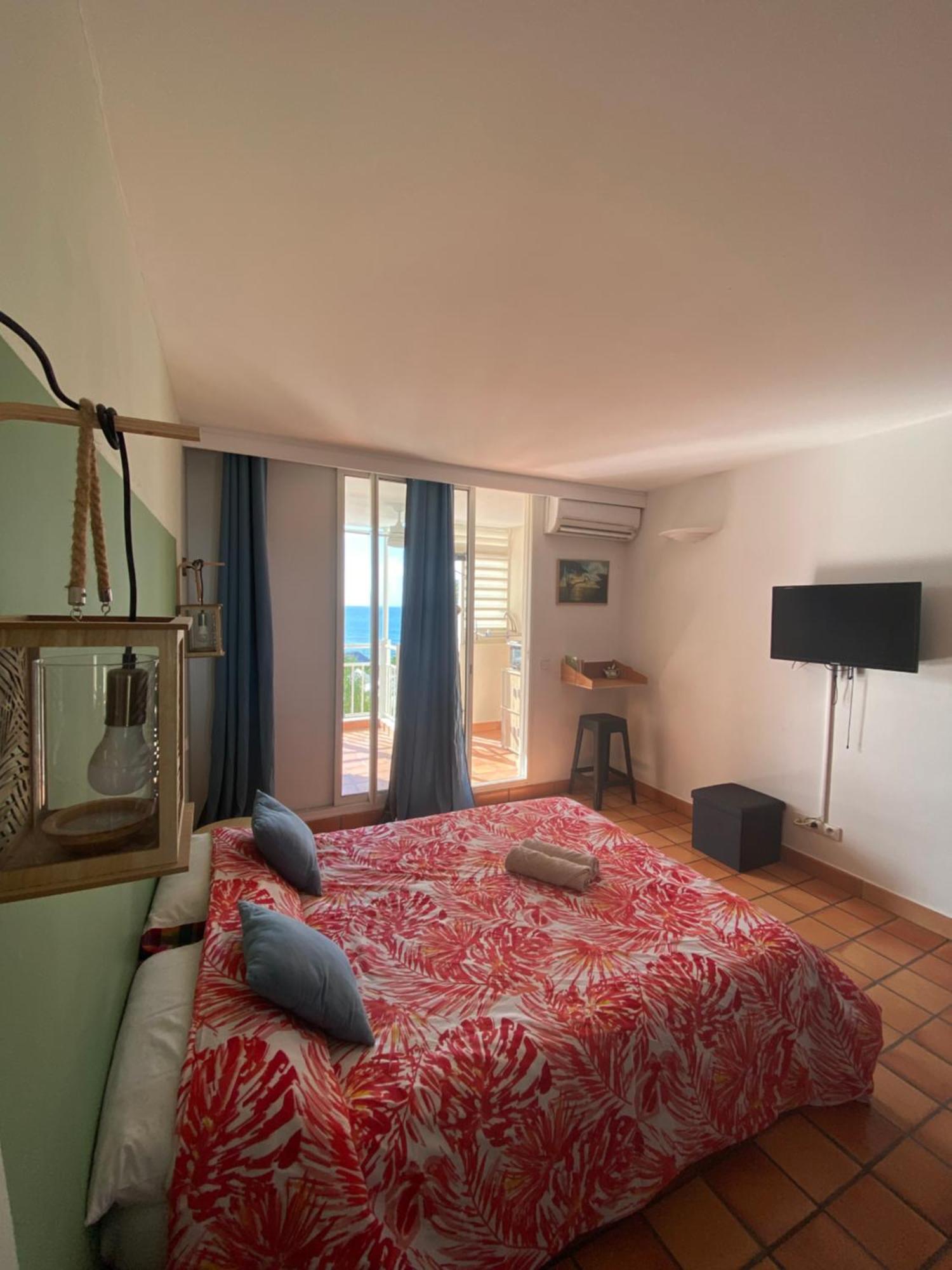 Studio Paisible Avec Piscine, Pas Loin De La Plage La Trinité Dış mekan fotoğraf